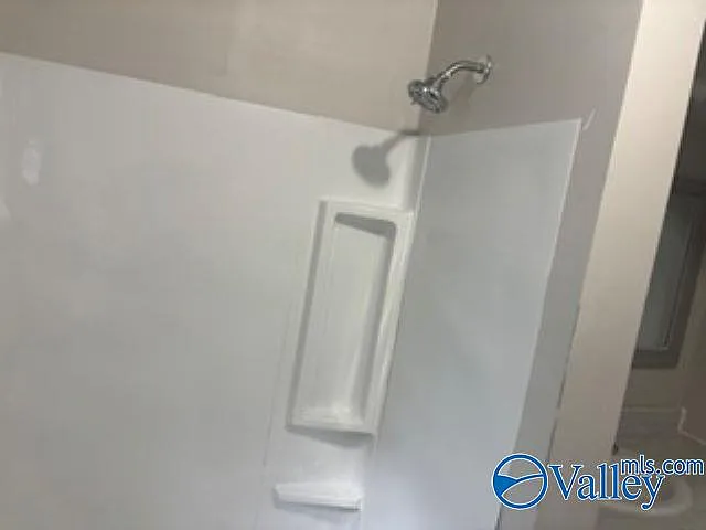 2416 Redmont Rd NW — Photo 13