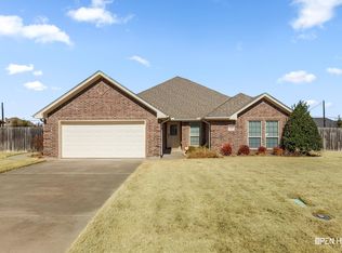 322 Driftwood Ln, Wichita Falls, TX 76308