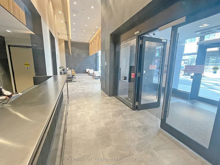 89 Church St #4708 — Photo 2