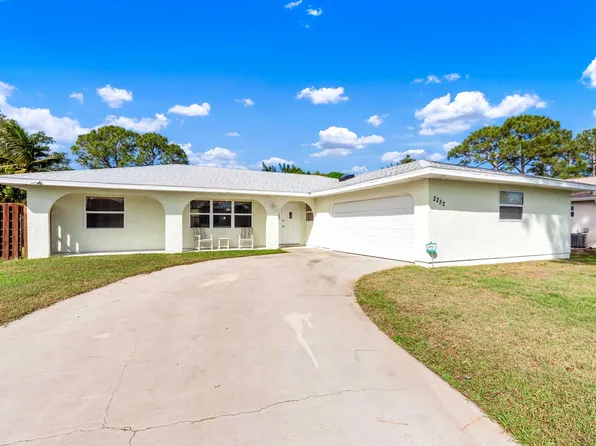 2252 SE Wald Street, Port St Lucie, FL 34984
