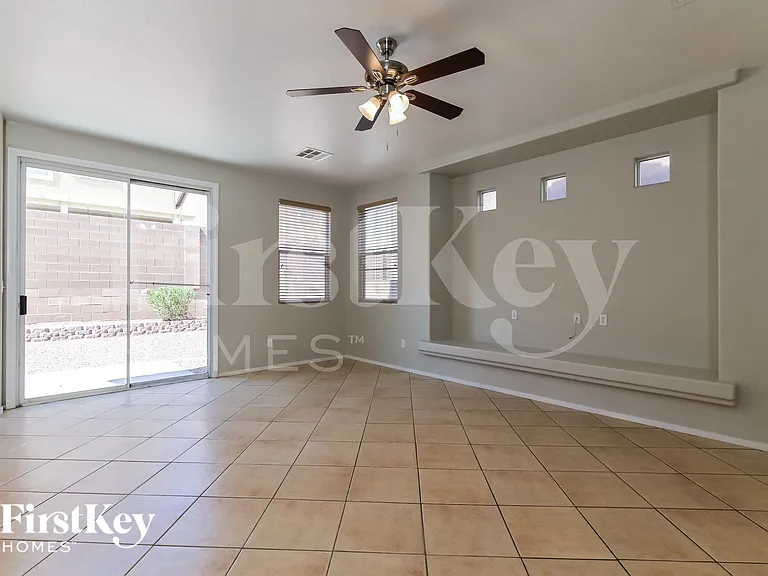 9230 Sterling Hill Ave — Photo 3