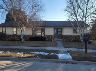 2115 S 14th St, Manitowoc, WI 54220