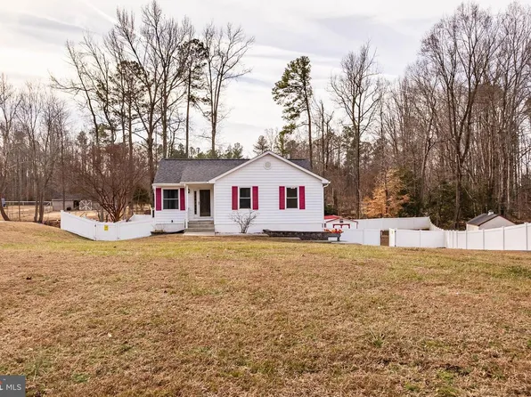 9672 Mohawk Dr, King George, VA 22485