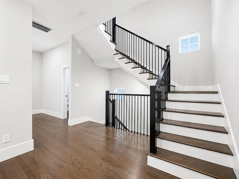 1421 23rd St #B — Photo 20