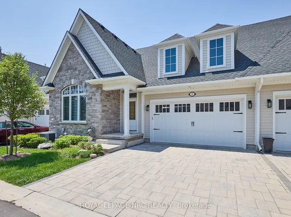 9 Sassafras Row, Fort Erie, ON L0S 1N0