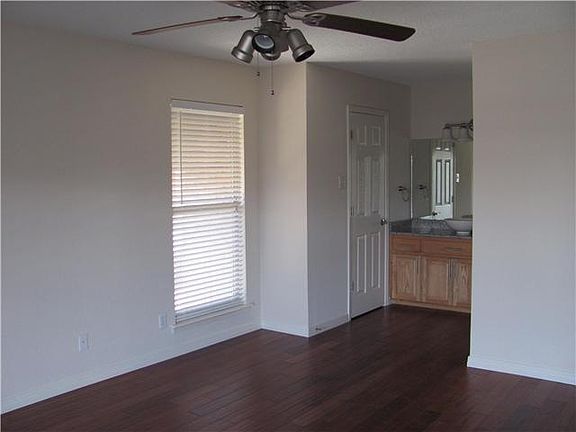 2nd image of 4433 N Stanton St APT 407
