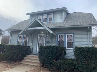 198 Walnut St, Agawam, MA 01001