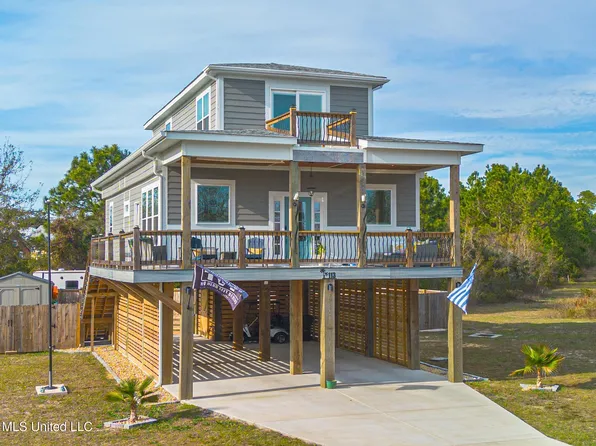 113 Sea Oaks Blvd, Long Beach, MS 39560