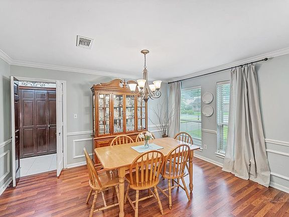 5th image of 1534 Hoveden Dr