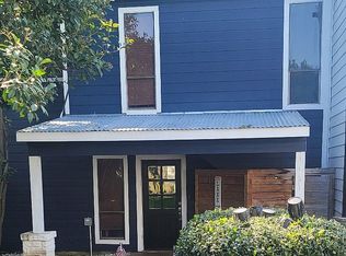 809 Paradise Ln, Montgomery, TX 77356