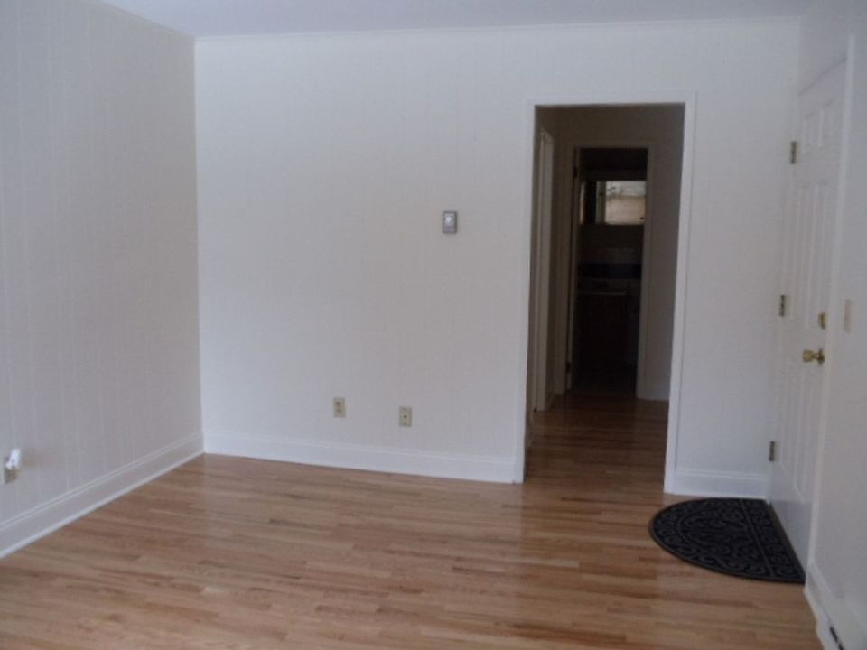 Cappa Apts Apartment Rentals Hamilton, NY Zillow