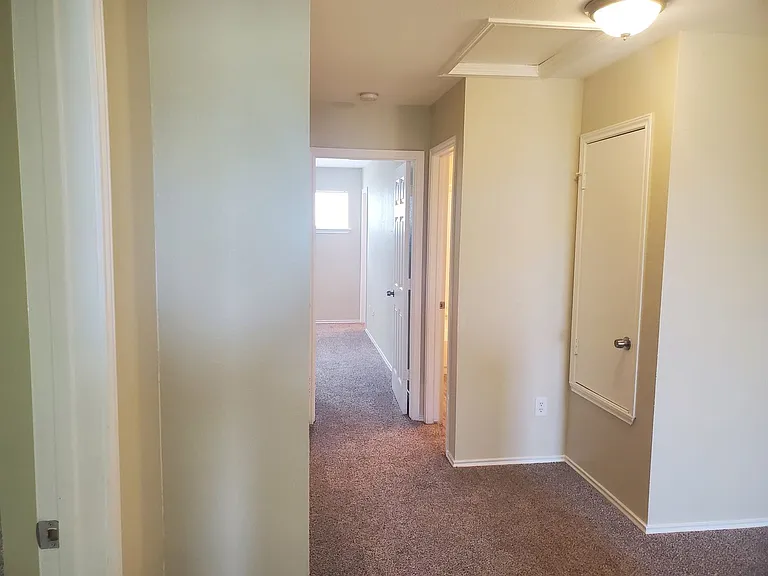14001 Cambourne Dr — Photo 34