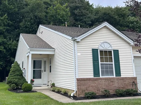 44 Peppergrass Dr N, Mount Laurel, NJ 08054