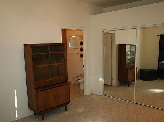 Bedroom #7 in Guest House 