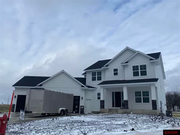 34 Legacy Ct, North Mankato, MN 56003