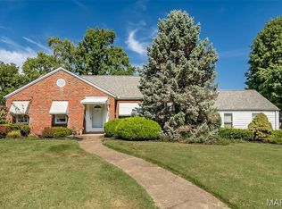 9903 Vasel Dr, Saint Louis, MO 63123