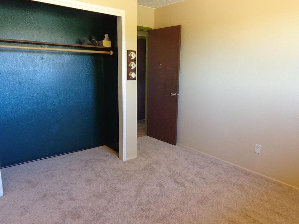 2nd image of 1248 Toledo St