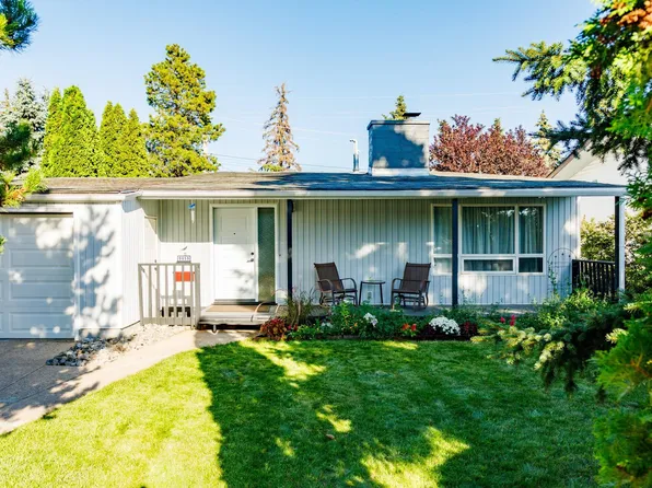 9059 52nd St NW, Edmonton, AB T6B 1G1