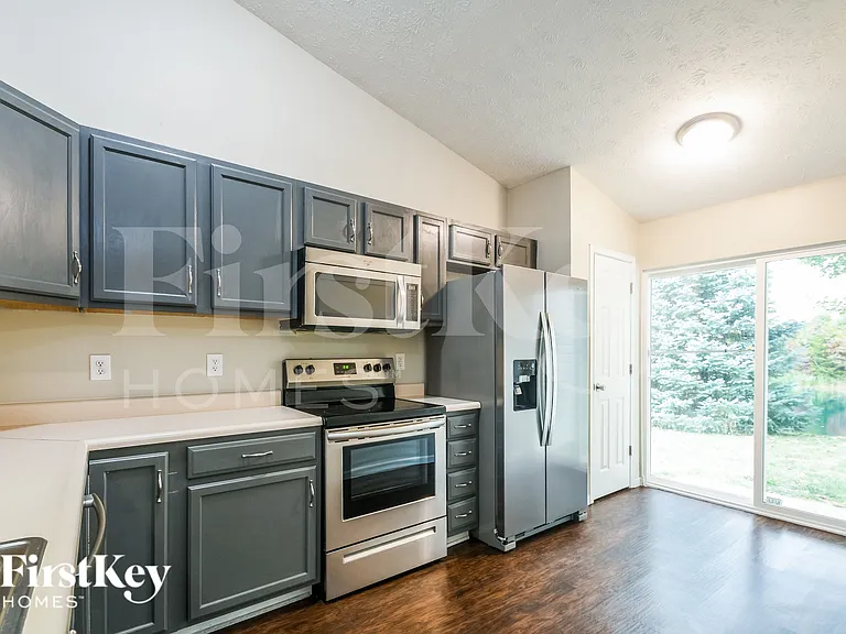 6738 Wimbledon Dr — Photo 6