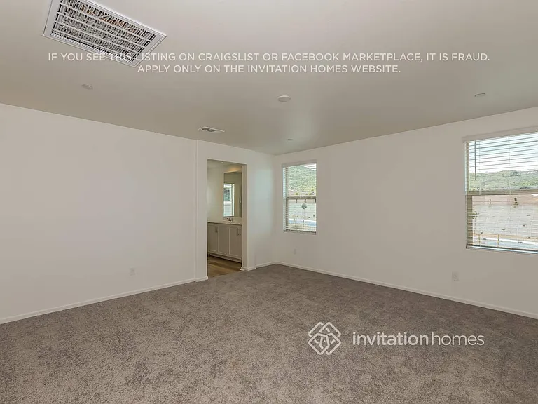 25032 Breccia Way — Photo 15