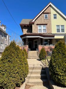 58 Danforth Ave, Jersey City, NJ, 07305