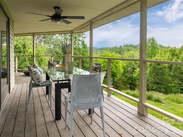 56 Donna Ln, Alexander, NC 28701