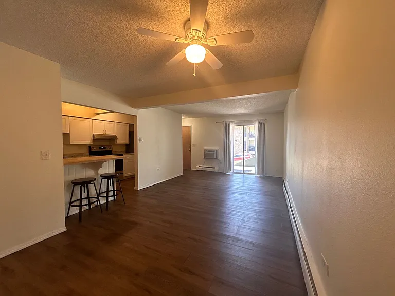 4601 S Lowell Blvd #B — Photo 15