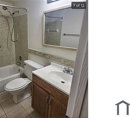 5th image of 170 Newport Ct #K