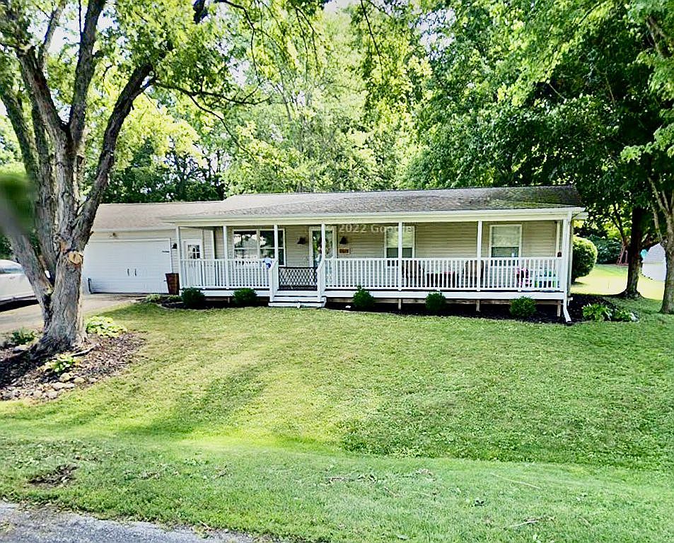 1013 Brookline Dr, Eureka, IL 61530 Zillow