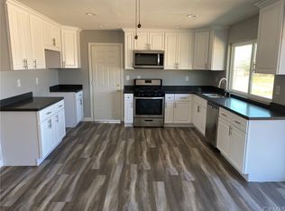 7521 Oxford Ave, Hesperia, CA 92345