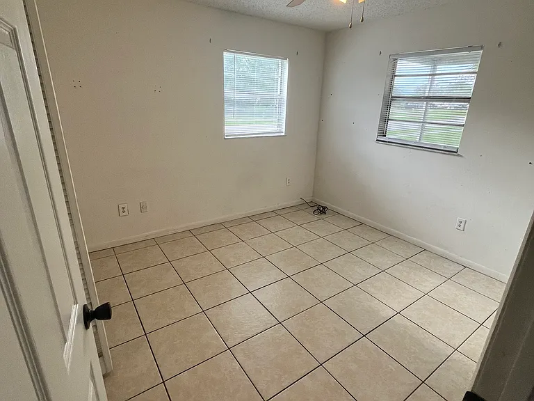 2456 Mercury Dr — Photo 7