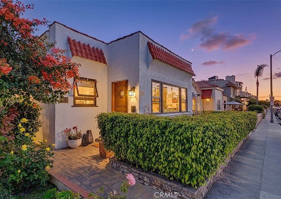 1st image of 209 La Verne Ave