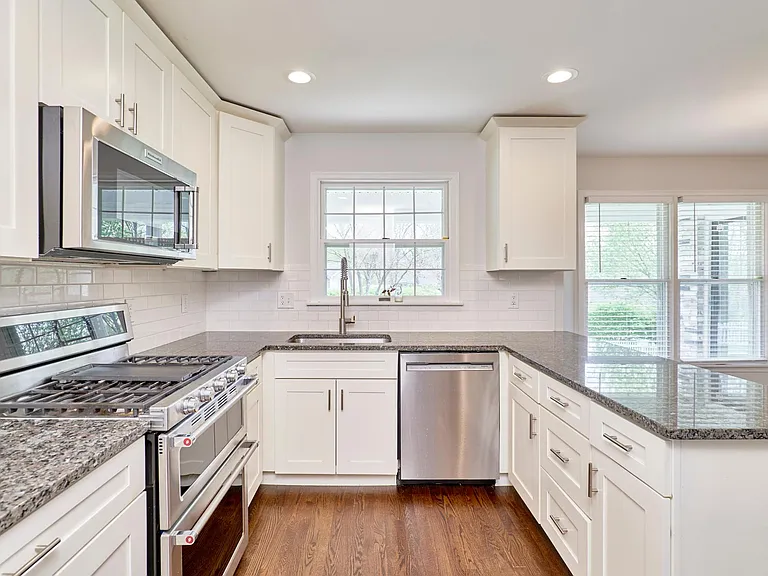 668 Stablestone Dr — Photo 24