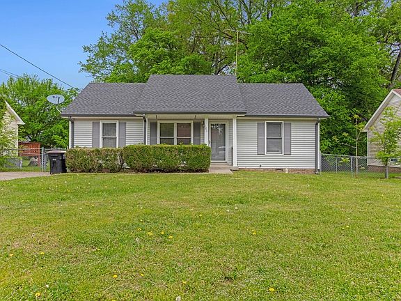 3rd image of 780 Princeton Cir