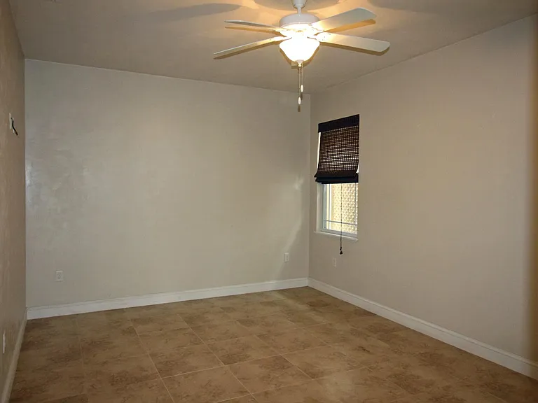 16553 NW 194th St — Photo 12