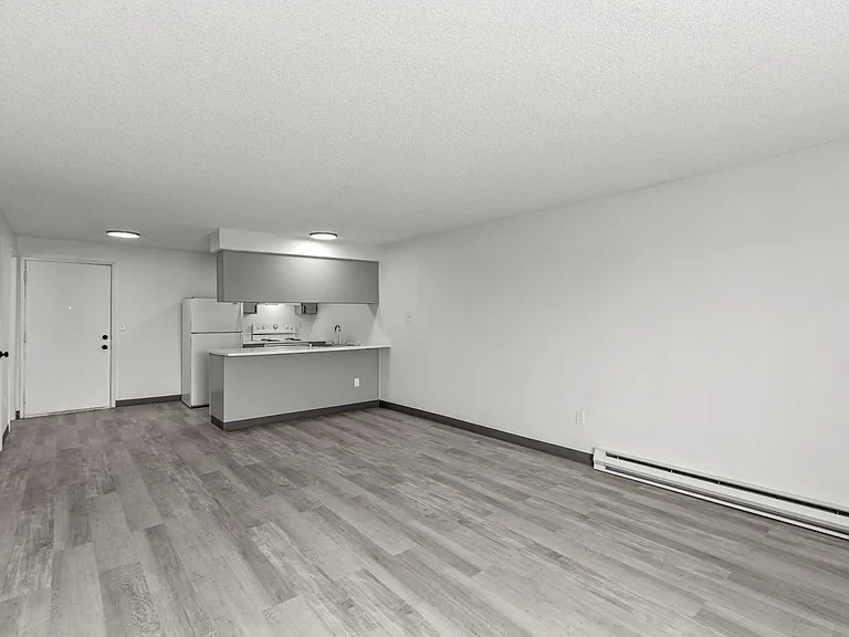 Cedar Green Apartments — Photo 32