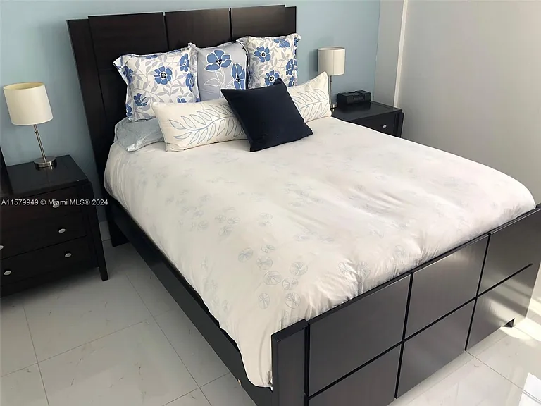 3901 S Ocean Dr #14M — Photo 5