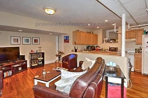 2nd image of 16 Garrison Rd #Ad7