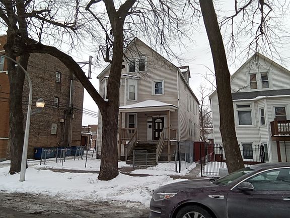 2nd image of 7842 S Burnham Ave