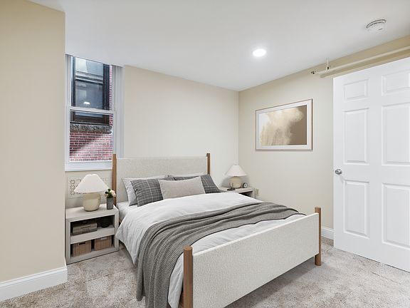 Adorable bedroom ready for its next resident!