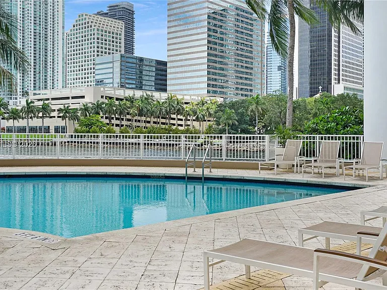801 Brickell Key Blvd #2210 — Photo 63