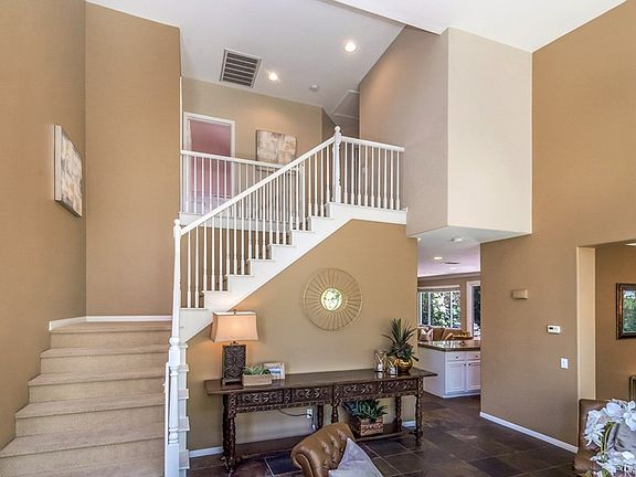 5th image of 3688 El Encanto Dr