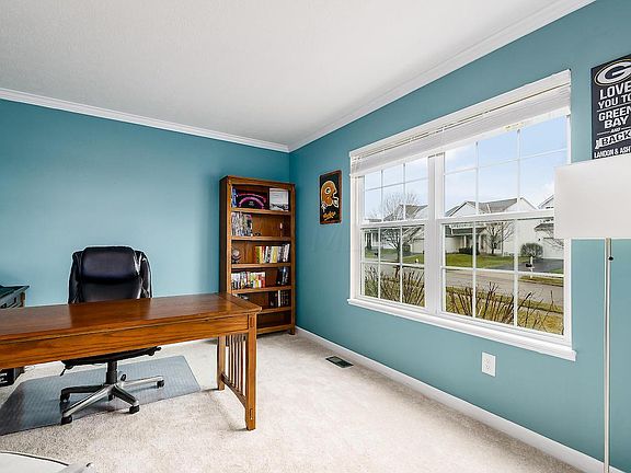 4th image of 7464 Old River Dr