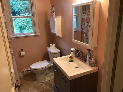 4th image of 2832 Bon Oaks Ln