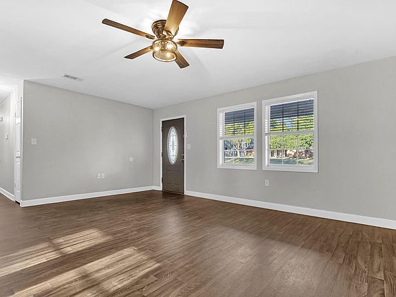 5th image of 1411 Ryan Chapel Rd