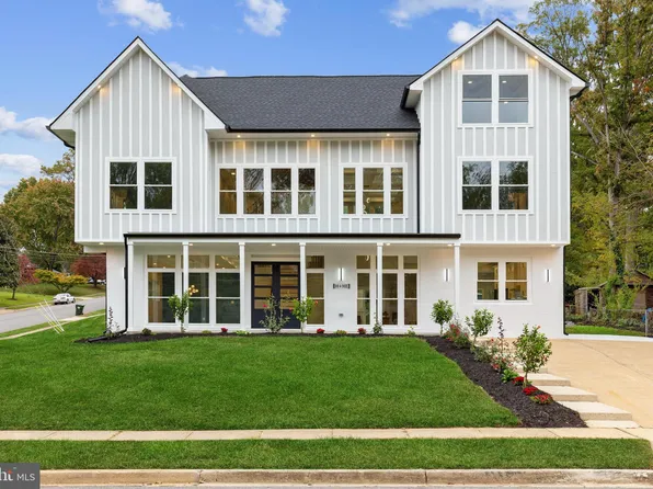 5405 Inverchapel Rd, Springfield, VA 22151