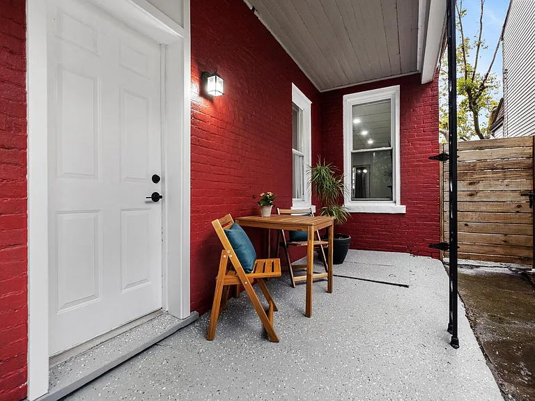 535 Gross St #1 — Photo 16