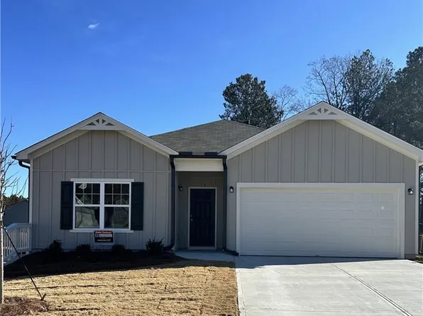 13 Primrose Dr, Dallas, GA 30132