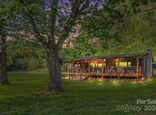 3385 Alarka Rd, Bryson City, NC 28713
