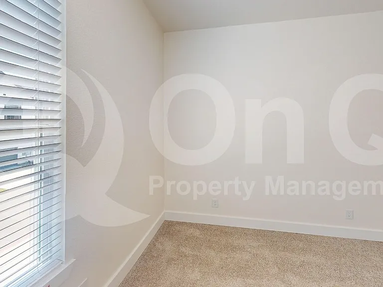 277 Mule Deer Mews — Photo 11